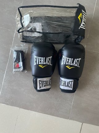 Guantes Boxeo Everlast + Vendas
