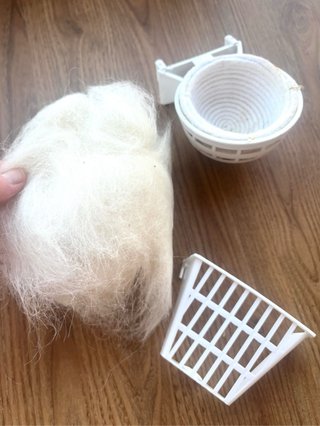 Nido para canarios con pelo y soporte