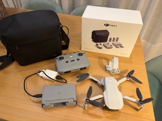 DJI Mini 2 Drone con Caja y Bolsa