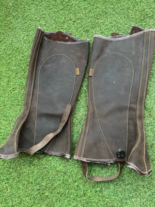 Polainas de cuero marrones