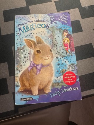Libro Pequeños animales Mágicos