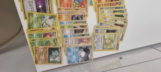 Lotto 200+ carte Pokemon vari set no doppioni