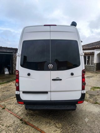 Volkswagen Crafter camperizada y homologada