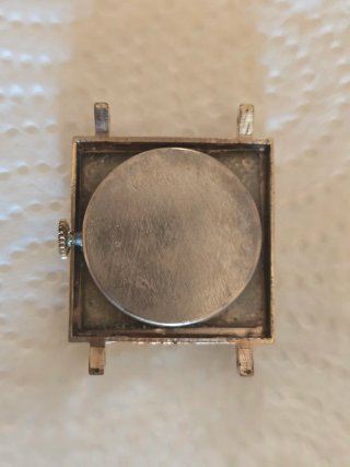 Reloj Cornavin Cuadrado Dorado y Rojo