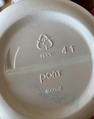 Bote estanco plástico blanco con tapa
