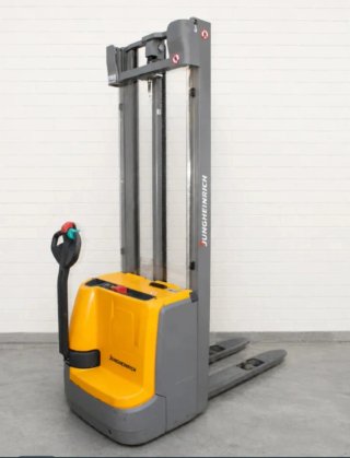 Apilador Eléctrico OFERTA