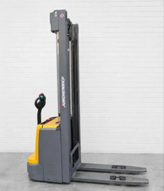 Apilador Eléctrico OFERTA