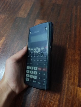 Calculadora Milan M 240