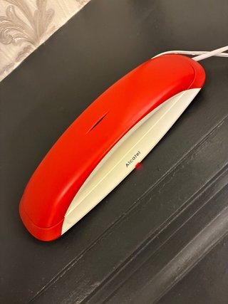 Teléfono Inalámbrico Alcatel Blanco y Rojo