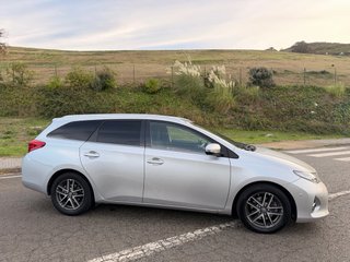 Toyota Auris 2015