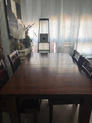 CHOLLO URGE Muebles de comedor y mesa de café