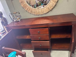 CHOLLO URGE Muebles de comedor y mesa de café