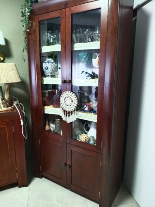 CHOLLO URGE Muebles de comedor y mesa de café