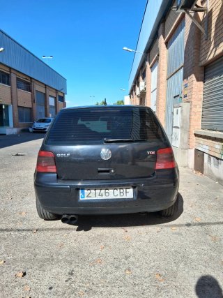 Volkswagen Golf 2002
