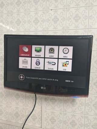 Televisor LG Flatron Full HD