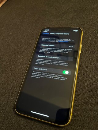 iPhone 11 64GB Amarillo