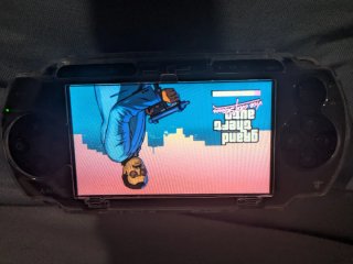 PSP perfettamente funzionante con giochi