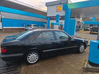 Mercedes-Benz Clase E 1999