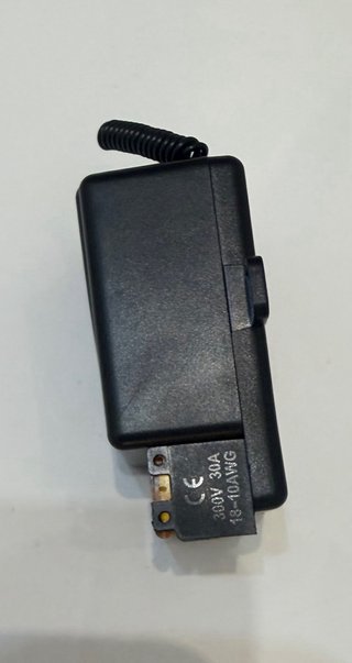 Kit Interruptor Inalámbrico 30A + 2 Mandos NUEVO
