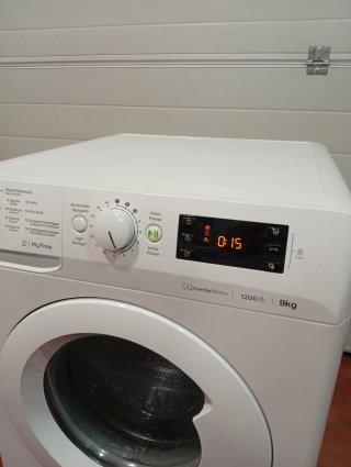 Lavadora Indesit 9kg 1200 rpm