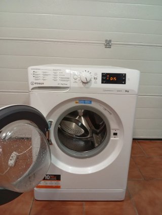 Lavadora Indesit 9kg 1200 rpm