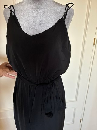 Mono Bershka tirantes negro talla M