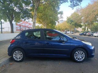 Peugeot 207 2010