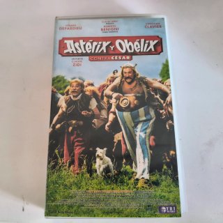 VHS Asterix y Obélix contra Cesar