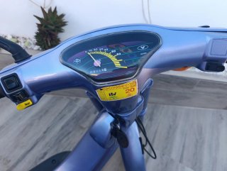 Vespa Velofax Azul Moped