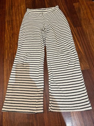 Conjunto Mango Rayas Beige y Negro