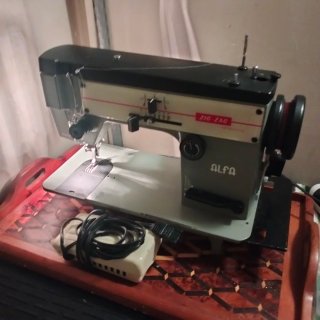 Máquina de coser Alfa Zig Zag Profesional