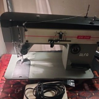 Máquina de coser Alfa Zig Zag Profesional