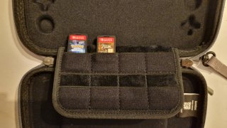 Nintendo Switch Lite Blu con custodia e 2 giochi