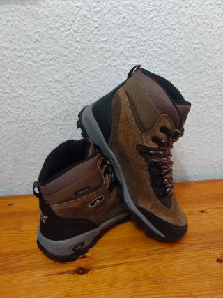 Botas Lico Waterproof Marrones y Negras