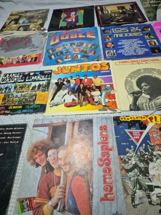 Lote 17 Vinilos LP Compilaciones Varias Por 20 eur