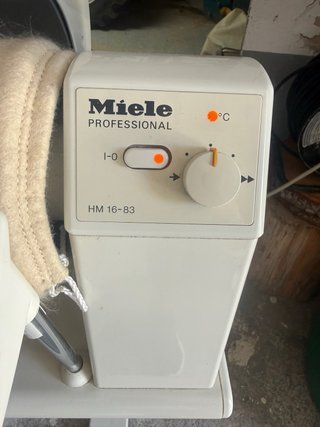 Planchadora Miele Profesional HM 10-62