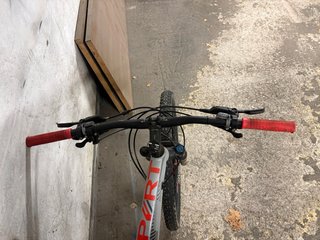 Bicicleta BH Expert Gris/Naranja Talla M
