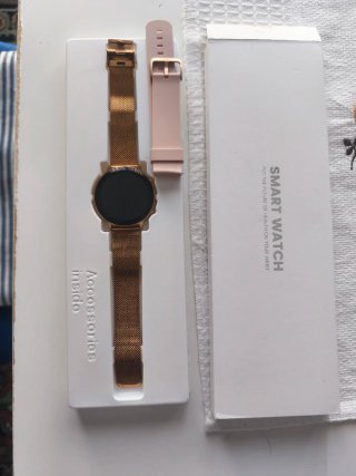 Reloj Inteligente Dorado