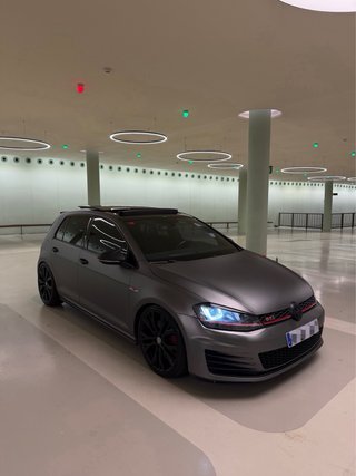 Volkswagen Golf 7 GTI Performance
