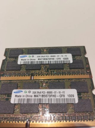 Samsung 4GB(2+2) DDR3 SO-DIMM M471B5673FH0-CF8