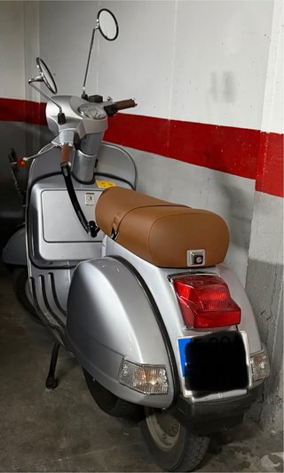 Vespa PX 150 Plata