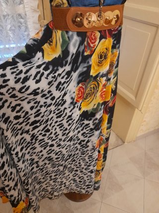 Abito donna con bretelle regolabili