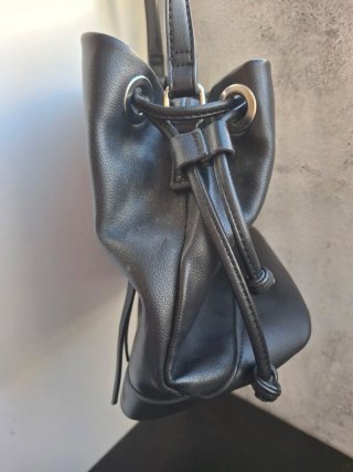 Bolso Pull&Bear negro
