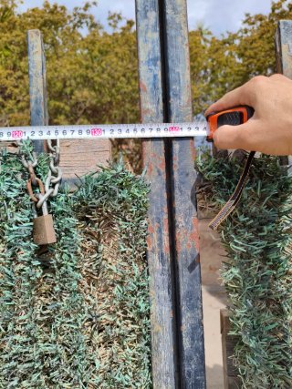 Puerta hierro