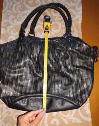 Borsa morbida in pelle nera