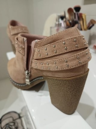 Botines tacón plataforma beige/rosa