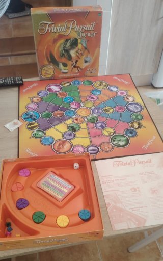 Juego de mesa Trivial Pursuit Junior