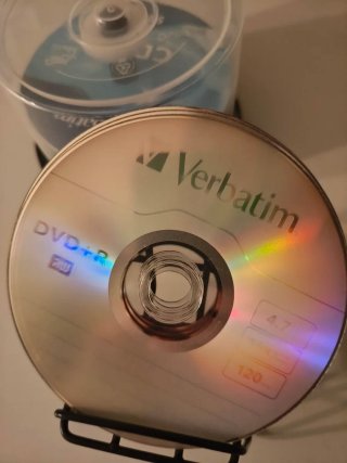 29 CD-R y 3 DV-R Verbatim vírgenes