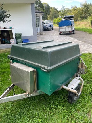 Carro ligero caza con documentación