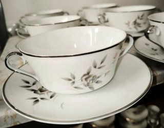 Juego de tazas vintage Limoges.